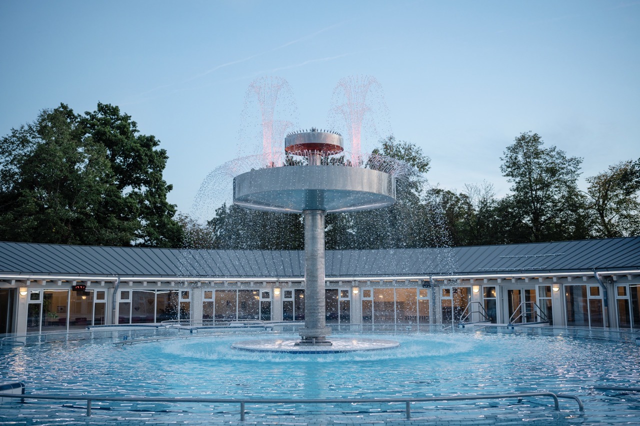 Therme 1 Springbrunnen 15